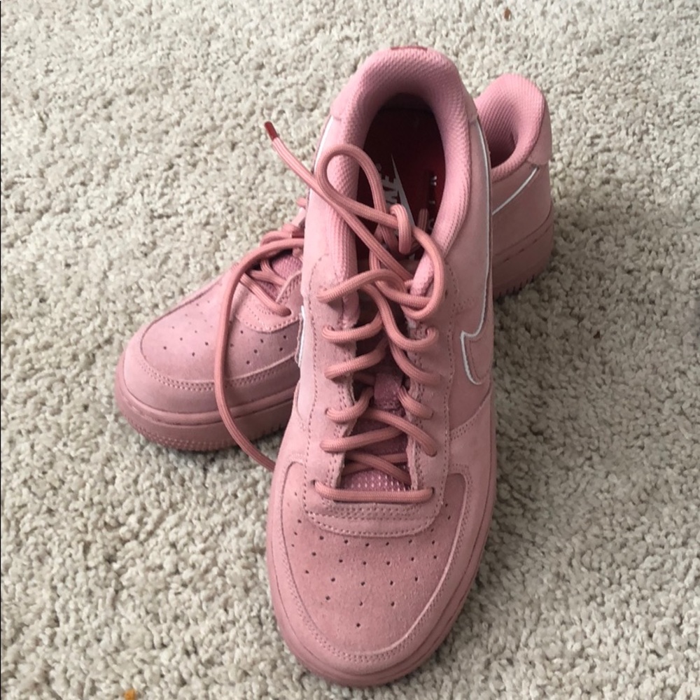 Pink AF1
